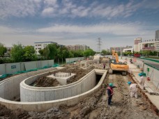 軌道6號線中新大道西站輸電線路遷改工程